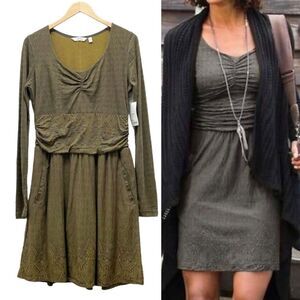 NWT Athleta Perfect Packer Midi Dress Old Gold Fireworks Border Size Large NEW